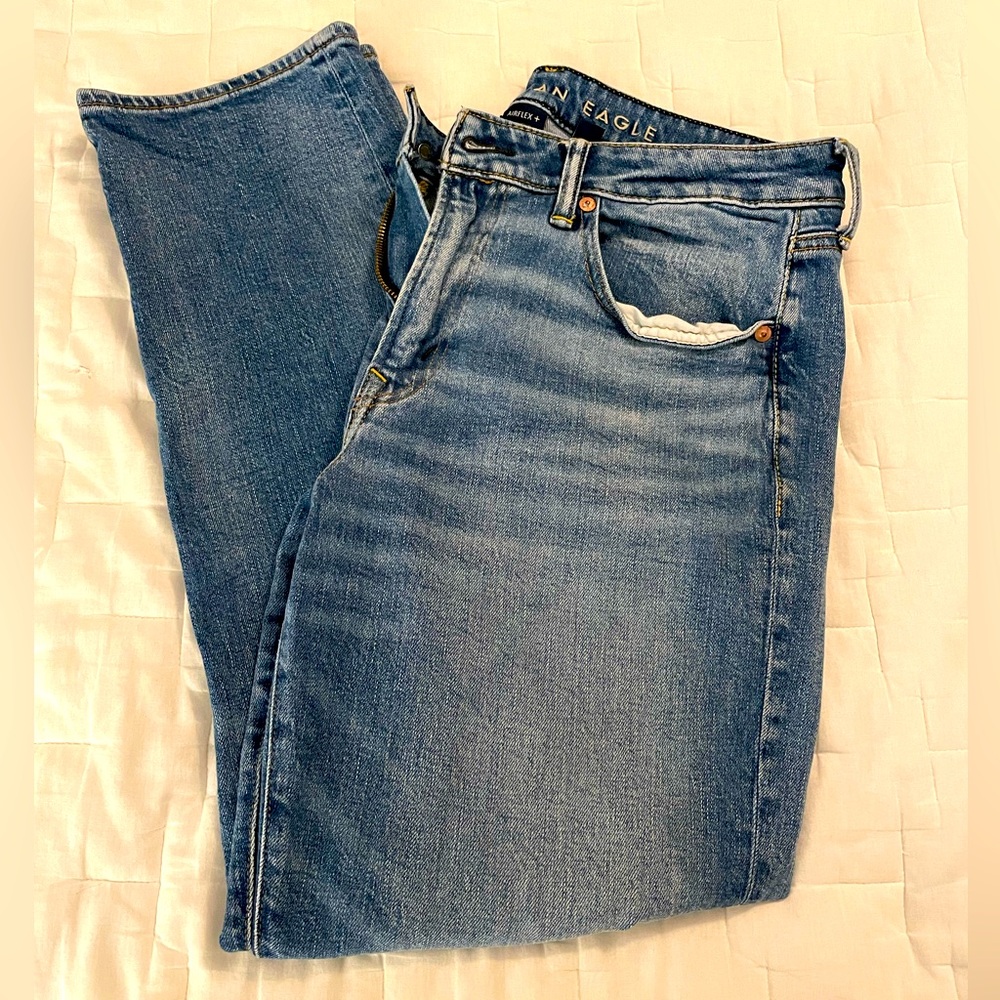 3 Pairs of Size 32 Pants: American Eagle, DUER